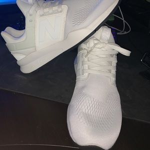 New Balance 247